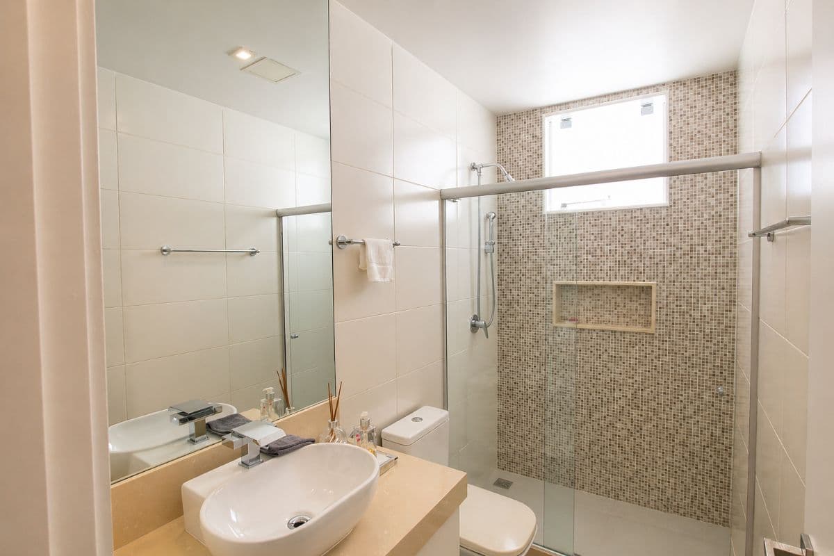 Mansão incrível no Condomínio Riviera del Sol - Miniatura 11