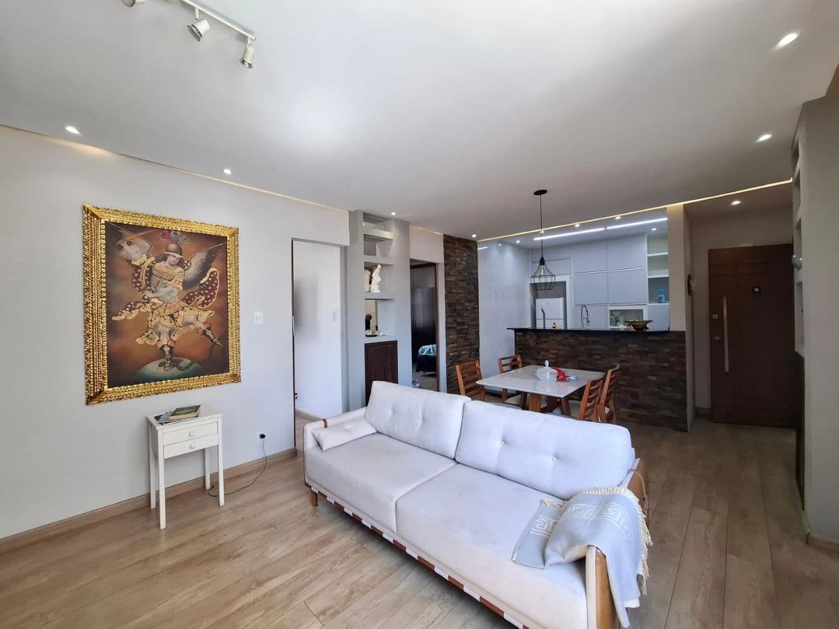 Apartamento 2 Quartos com Varanda na Rua do Senado - Foto 1