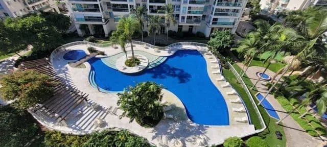 Belíssima Cobertura à venda e aluguel no Le Parc Barra da Tijuca 200m² vista Pedra da Gávea - Foto 1