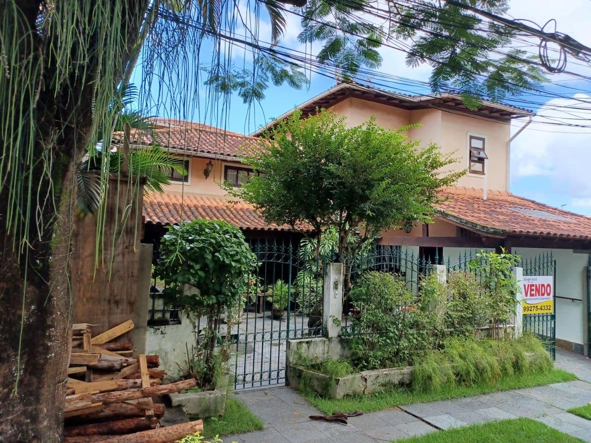 Casa Anil - Abriga até 3 Famílias (com casa Independente) , 5 quartos, 4 Suítes, Escritório , piscina c/ rampa... - Foto 1